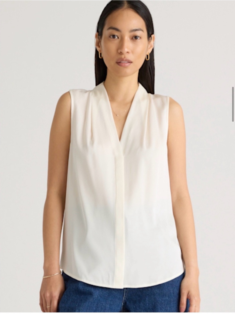Quince Washable Silk VNeck Ivory pleated Sleeveless Camisole Small Layers Office